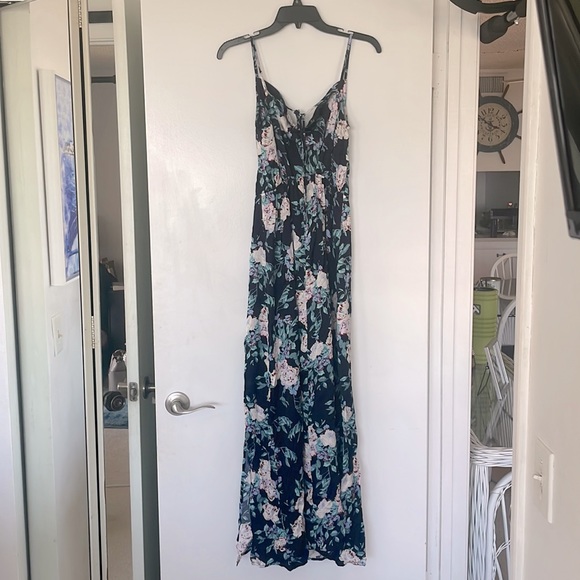 Lovestitch Clothing Cowl Neck Floral Print Maxi Dress - Picture 6 of 7